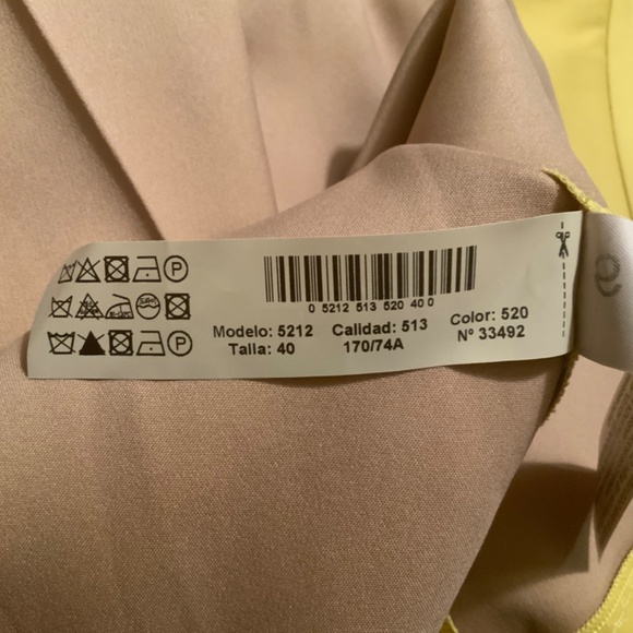 Lemon yellow SKIRT.  Massimo Dutti, US8/EU40/MEX30.  Made in Portugal. - Picture 5 of 7